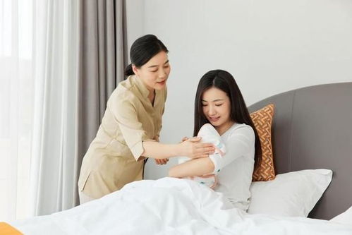 闺蜜搬进我家30天,老公主动说离婚,我扔出证据 你收拾收拾滚蛋